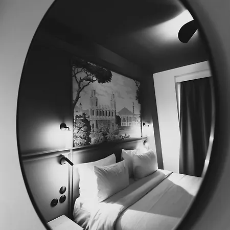 Hotel Mercure Bastille Marais Parigi
