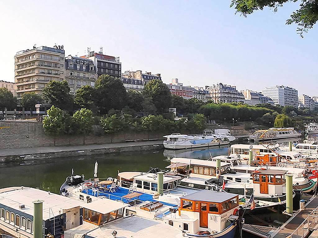 Mercure Bastille Marais 4*