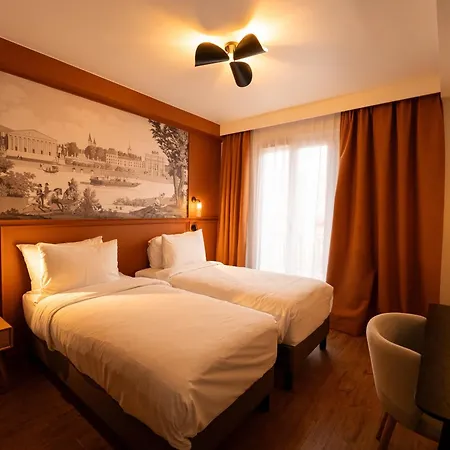 Mercure Bastille Marais Hotel
